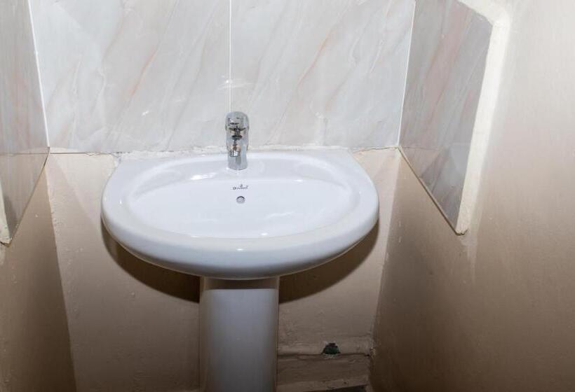 تختخواب و صبحانه Lavish Haven Home