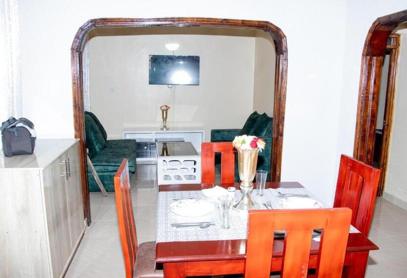 تختخواب و صبحانه Lavish Haven Home