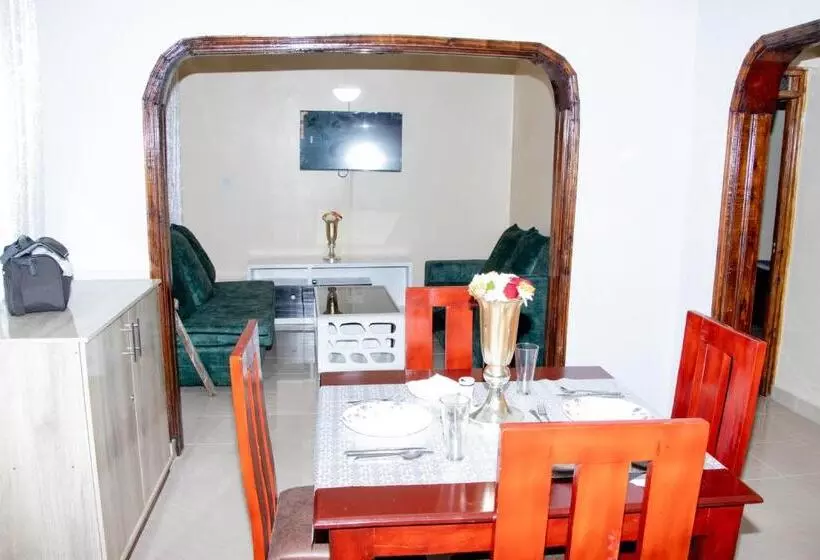 تختخواب و صبحانه Lavish Haven Home