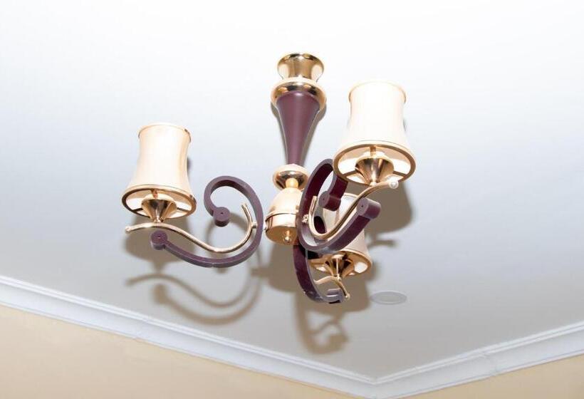 تختخواب و صبحانه Lavish Haven Home