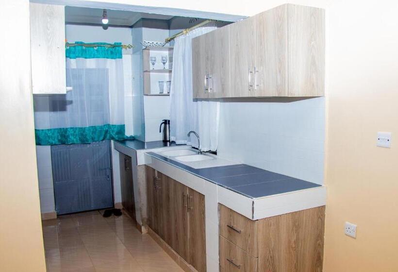 تختخواب و صبحانه Lavish Haven Home