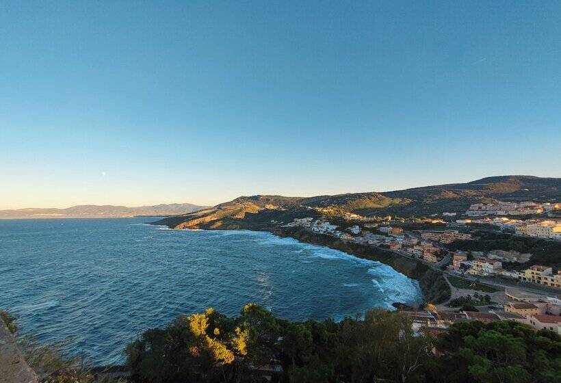 住宿加早餐  Residenza Nel Borgo L Appusentu