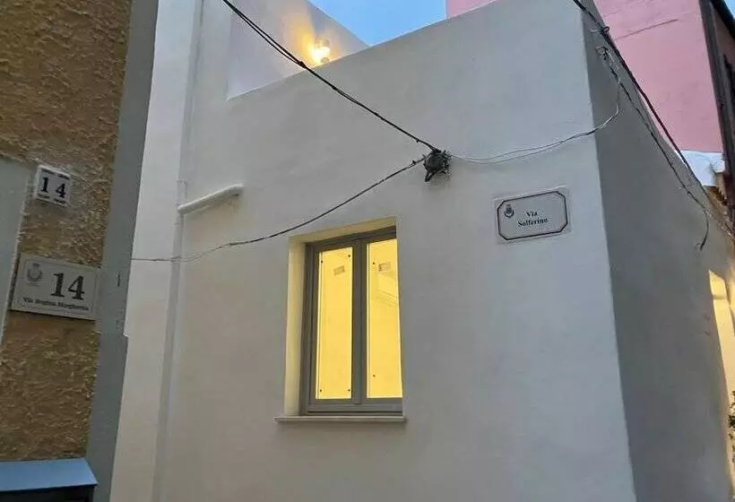 ベッドアンドブレックファースト Residenza Nel Borgo L Appusentu
