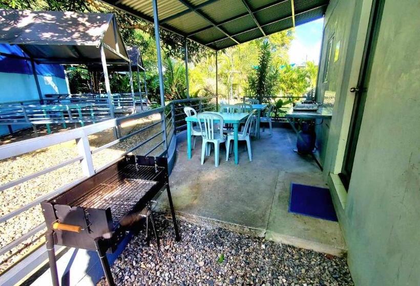 Hidden Palms Inn/resort La Union