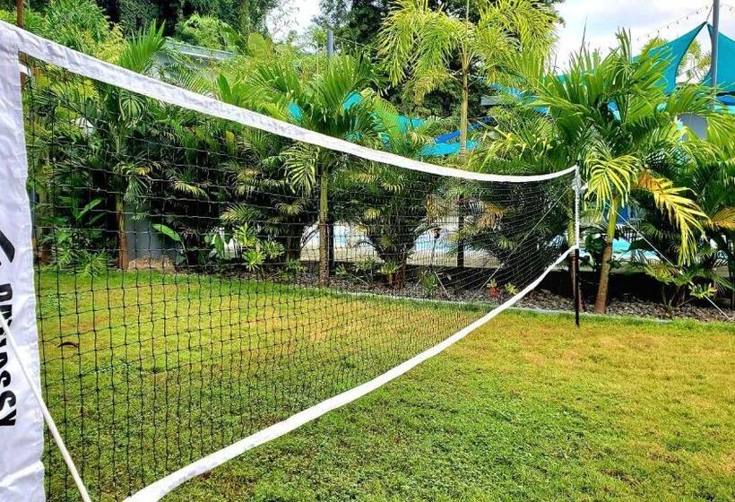 Hidden Palms Inn/resort La Union