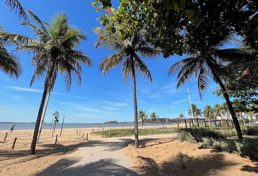 Hostel For One Com Quarto De Solteiro E Banheiro Privativos