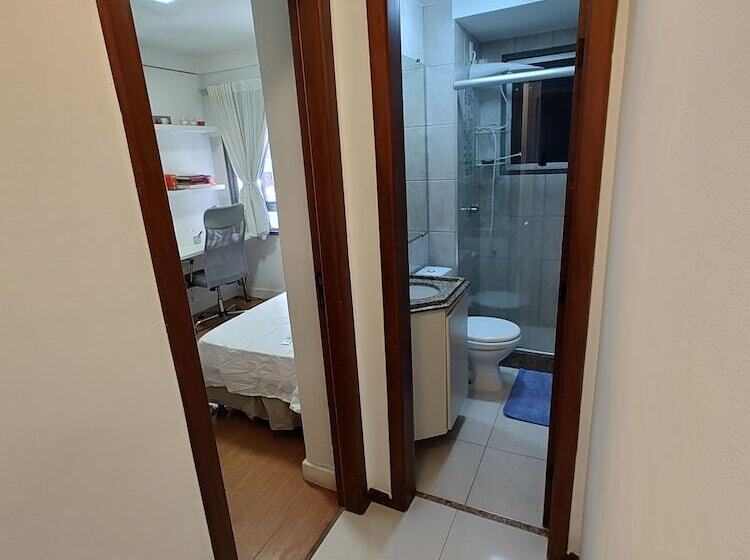 Hostel For One Com Quarto De Solteiro E Banheiro Privativos