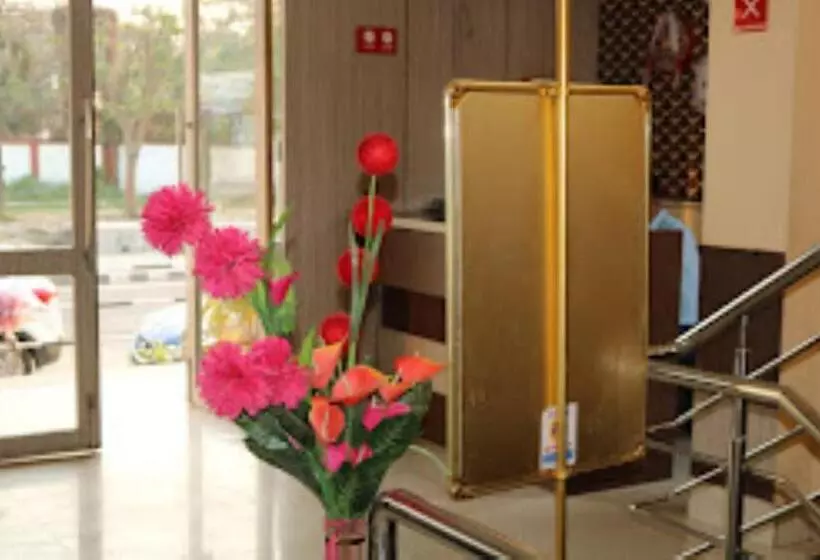 ホテル Asian Suites Guwahati