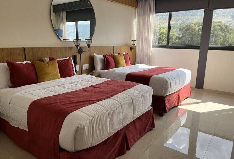 Hotel Cinco Diamantes