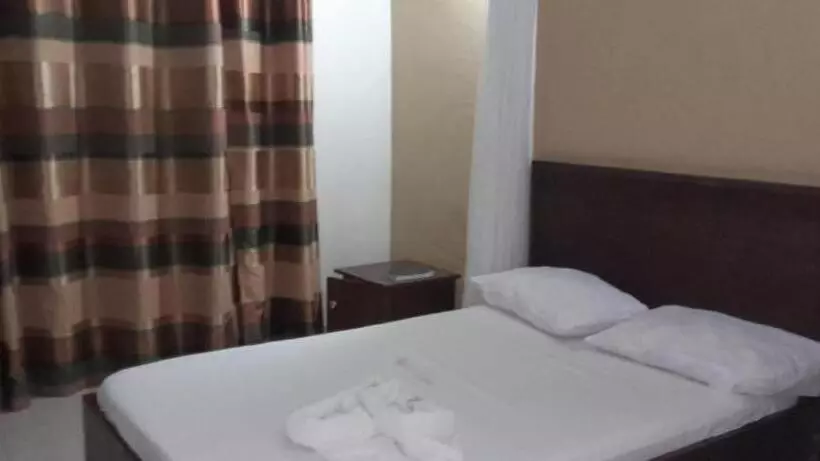 هتل Manas Mtwapa Mombasa