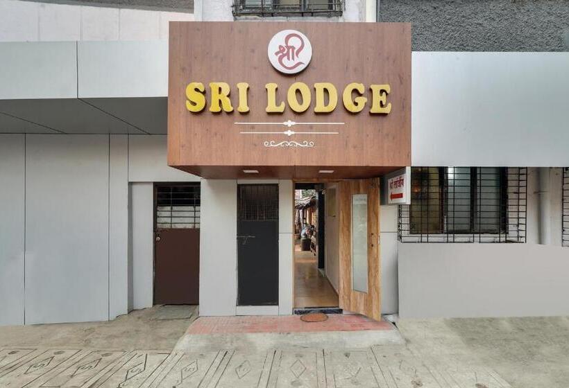 فندق Oyo Flagship Sri Lodge
