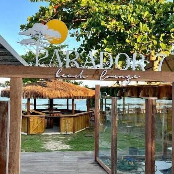 هتل Parador 7 Bangalôs