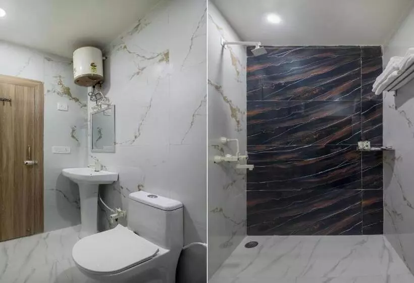 Itsy Hotels Krishna Residency, Govardhan Chauraha