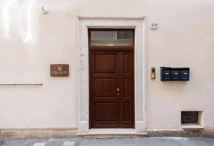 پانسیون Dimora Del Sole   Civico 13