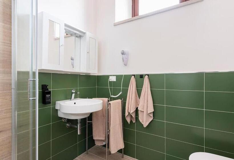 膳宿费 Dimora Del Sole   Civico 13