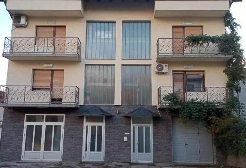 پانسیون Evergreen