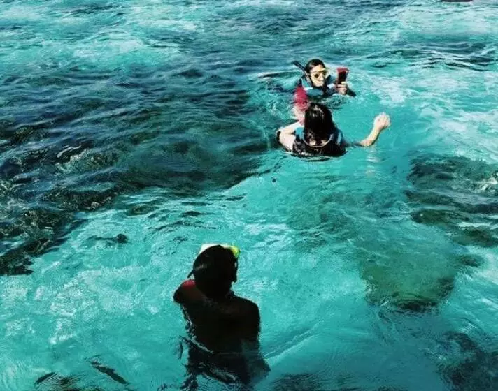 ペンション Ocean Holiday Liukang