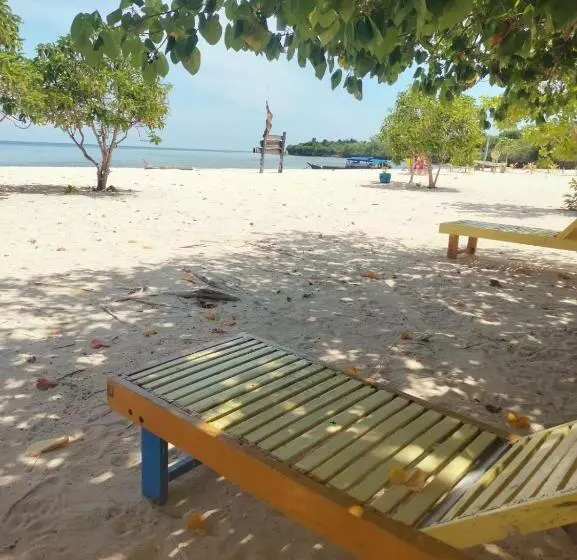 ペンション Ocean Holiday Liukang