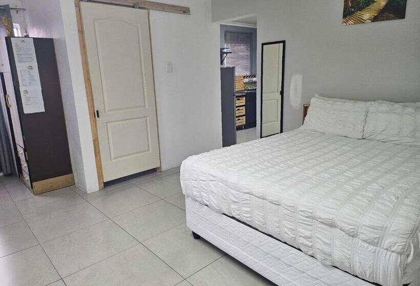 بنسيون Zufike Guesthouse