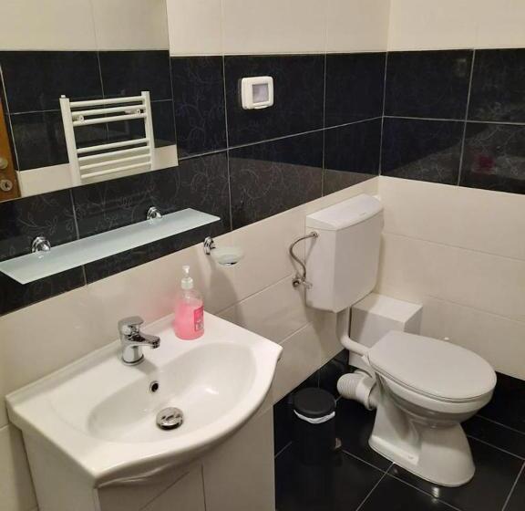 Pensiunea Crenguța Fermecată