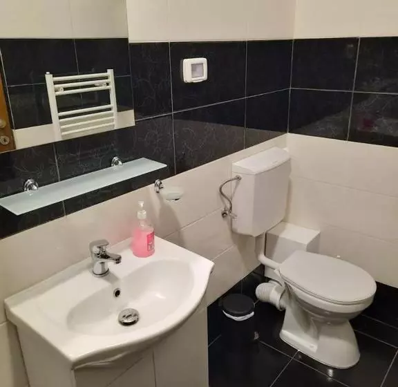 Pensiunea Crenguța Fermecată