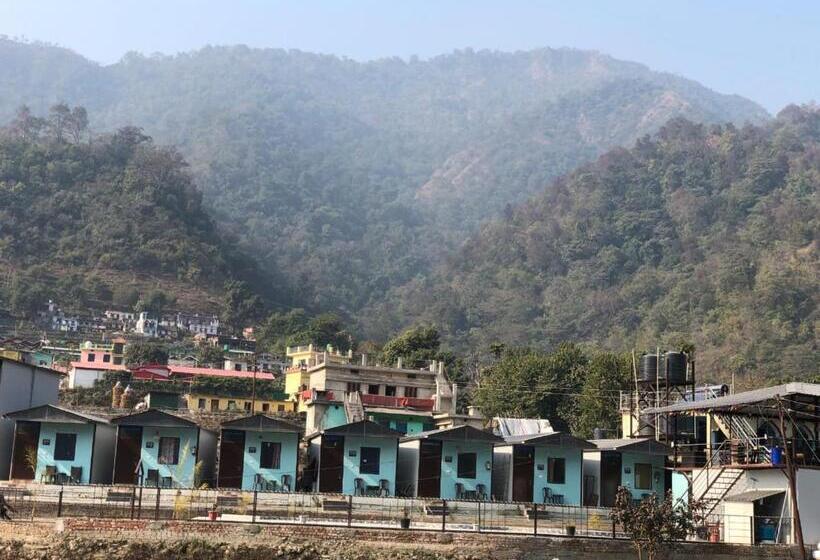 渡假胜地 The Badalstops By Om Ds