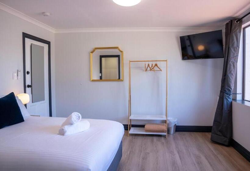 The Rec Hotel Waroona