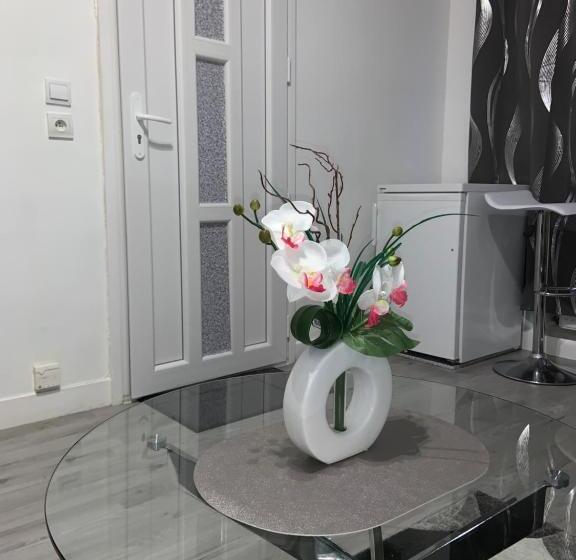 مبيت وإفطار Chambre Charmante Entre Paris Et Disney