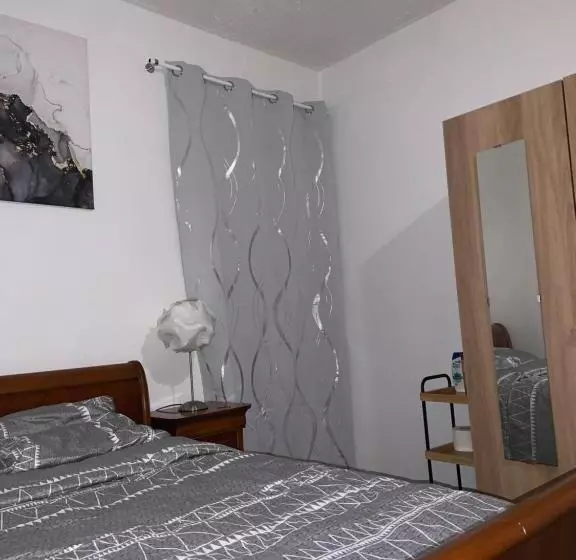 Aamiaismajoitus (B&B) Chambre Charmante Entre Paris Et Disney