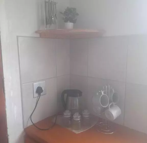 Aamiaismajoitus (B&B) Cindywood Cottage Airbnb