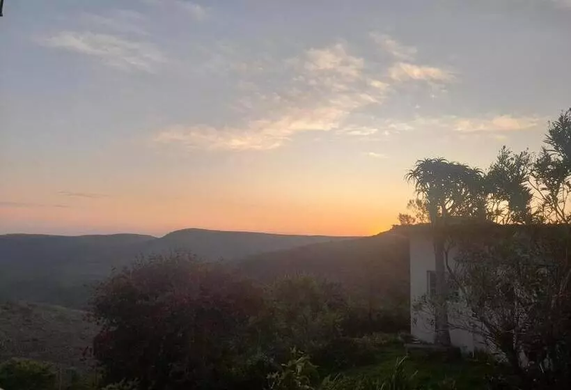 Aamiaismajoitus (B&B) Cindywood Cottage Airbnb