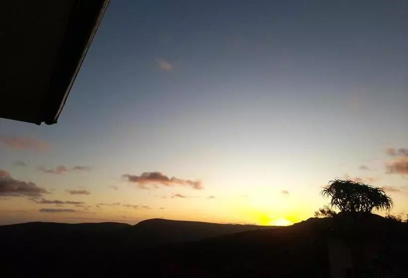 Aamiaismajoitus (B&B) Cindywood Cottage Airbnb