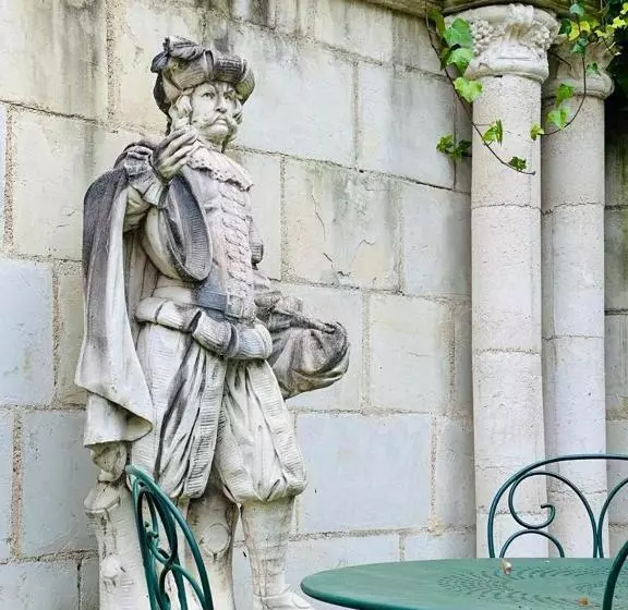 ベッドアンドブレックファースト Maison D Hôtes Prince Face Au Château Du Clos Luce