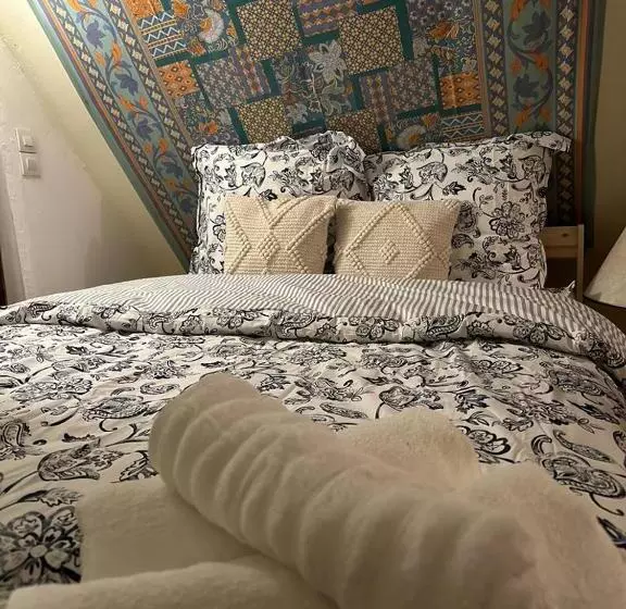 ベッドアンドブレックファースト Maison D Hôtes Prince Face Au Château Du Clos Luce