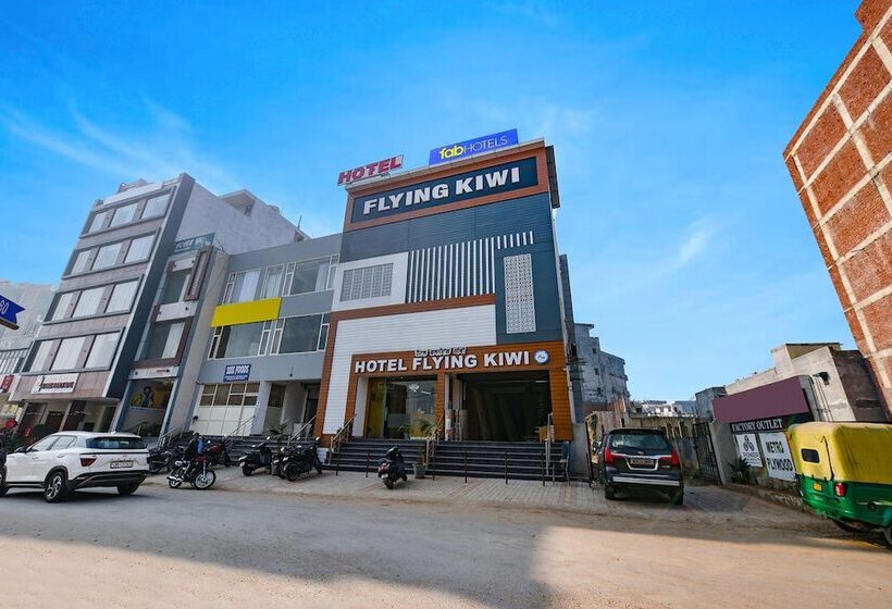 Fabhotel Flying Kiwi