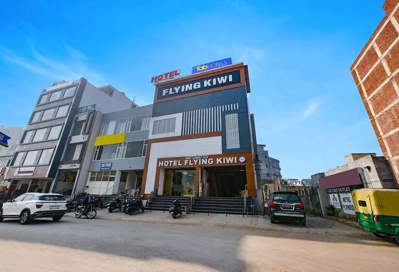 Fabhotel Flying Kiwi