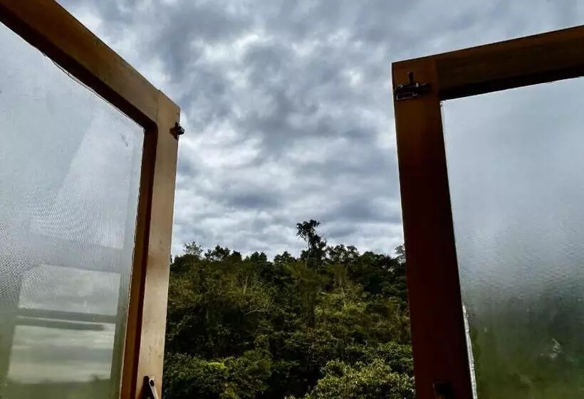ホテル Finca El Manantial Isnos