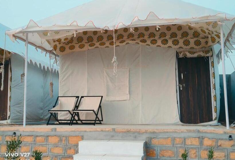 ホテル Gj02 Desert Resort