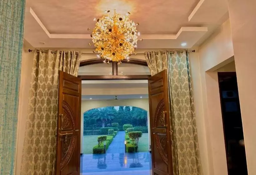 ホテル Gurgaon Farmhouseparty Birthday Party