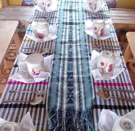 هتل Homestay Kinsa Cocha