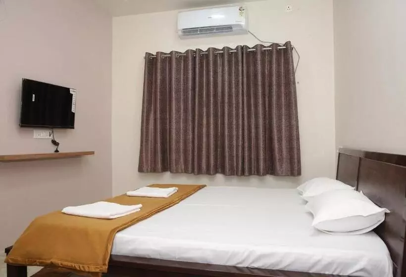 Hotelli Madhusudan Executive