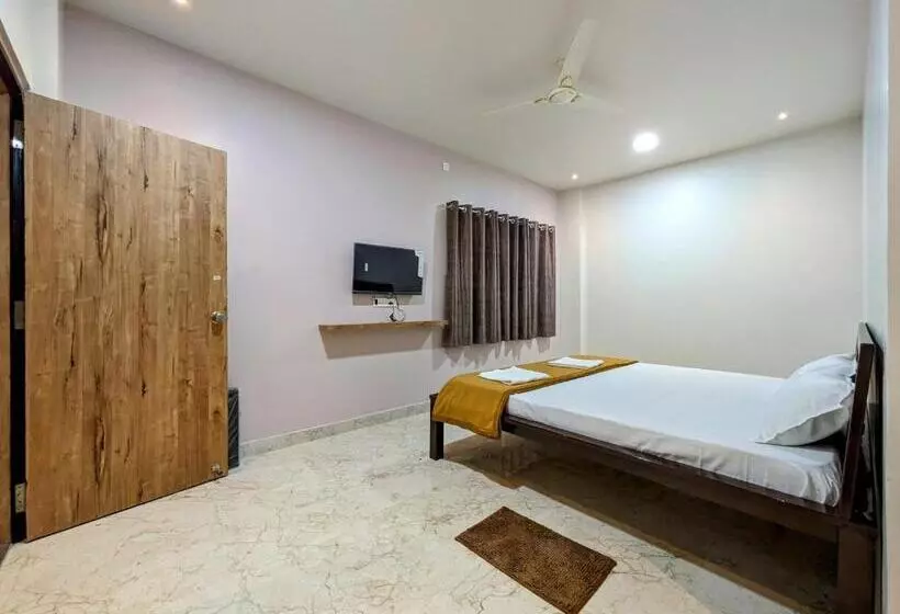 Hotelli Madhusudan Executive