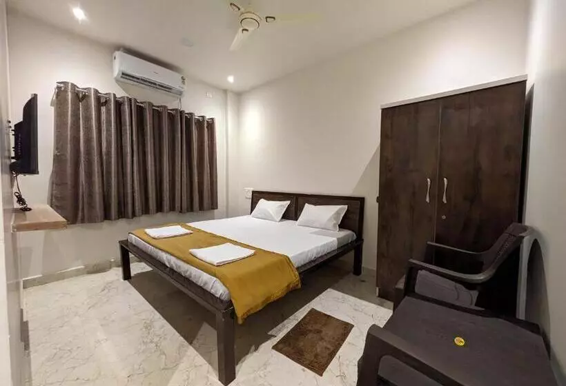 Hotelli Madhusudan Executive