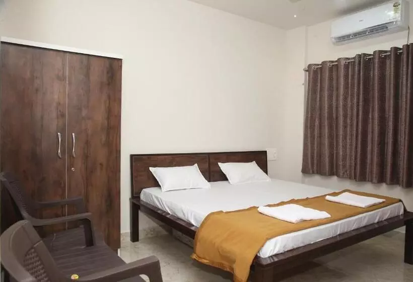 Hotelli Madhusudan Executive