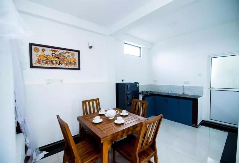 ホテル Mariner S Beach Villa