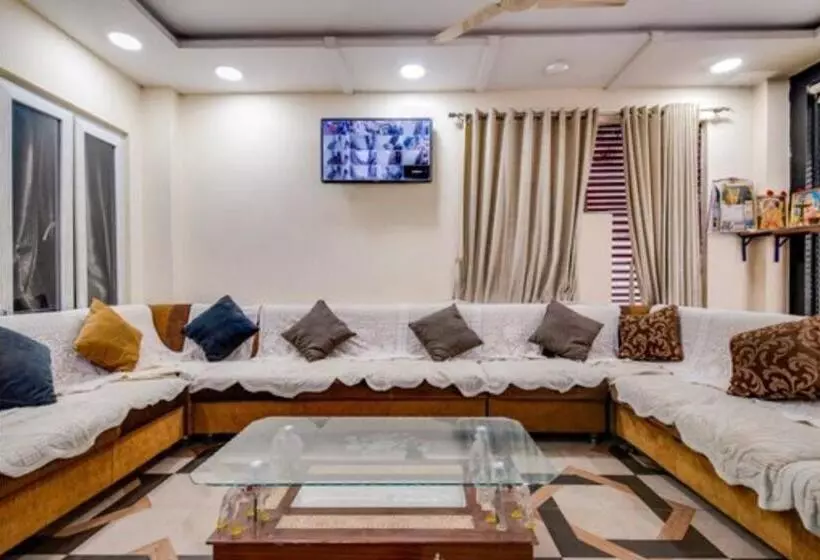 Hotel Teja S Inn
