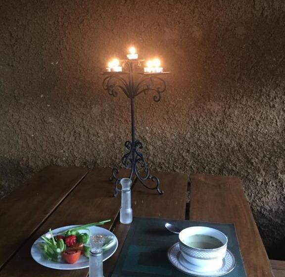 Отель The Vintage Villa Knuckles