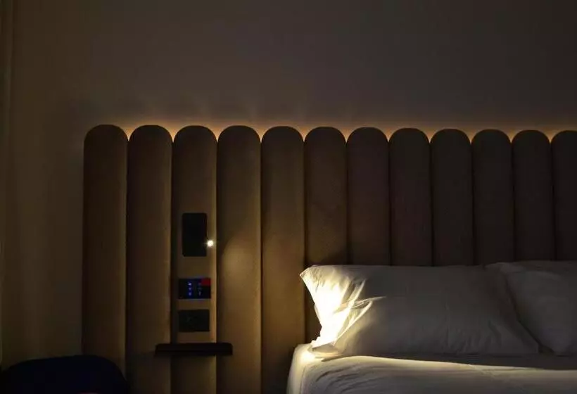 Hotelli Tribe Milano Malpensa