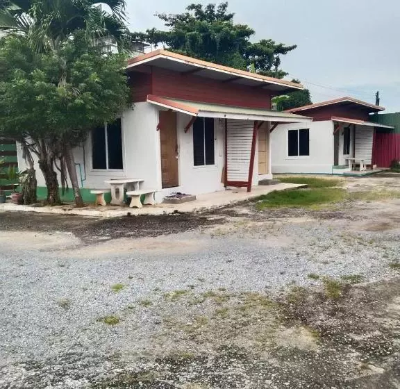 ペンション บ้านมีสุขรีสอร์ท