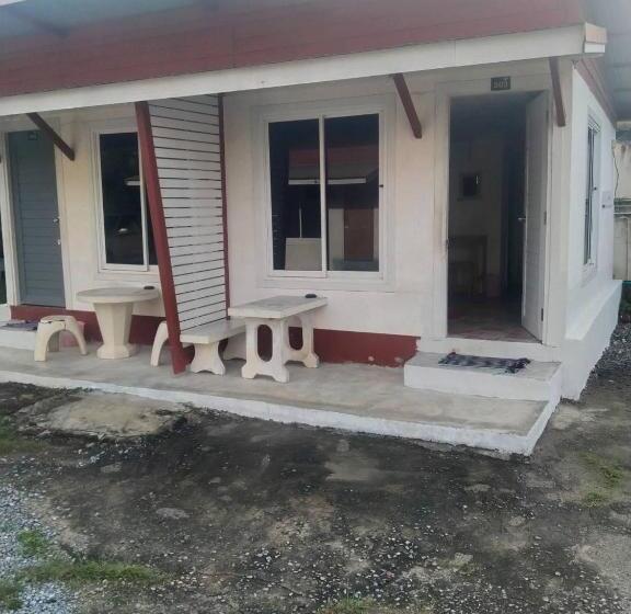 פנסיון บ้านมีสุขรีสอร์ท